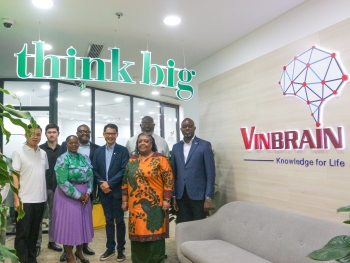 Ghanaian doctors and experts arrive at VinBrain: Official launch of medical exchange program following MOU agreement