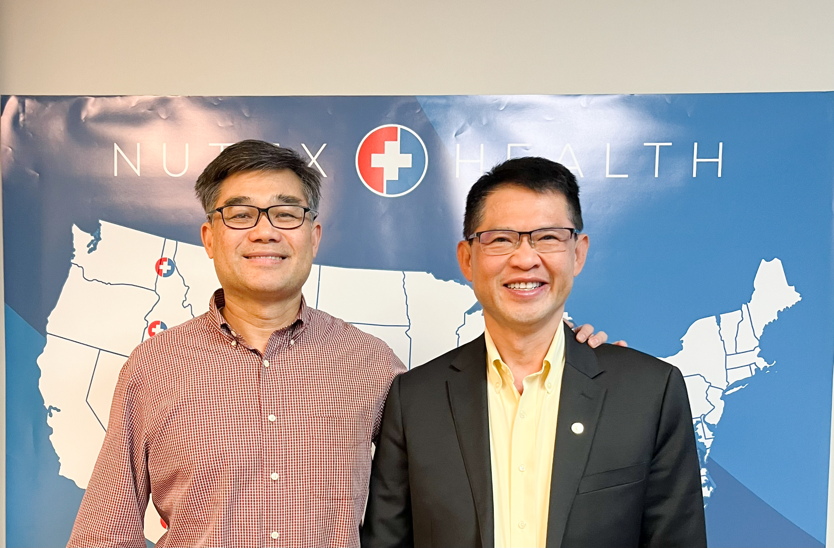 CEO Nutex  Health Tom Vo with CEO VinBrain Steven Truong